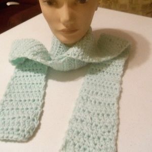  Handmade Crochet Light green scarf 泥